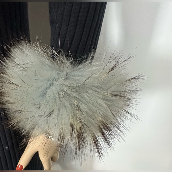 Blue w/ black Tip Fox Fur Cuffs - Picture 3 of 3